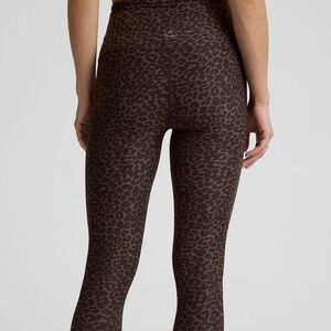 Beyond Yoga Brown Leopard Leggings